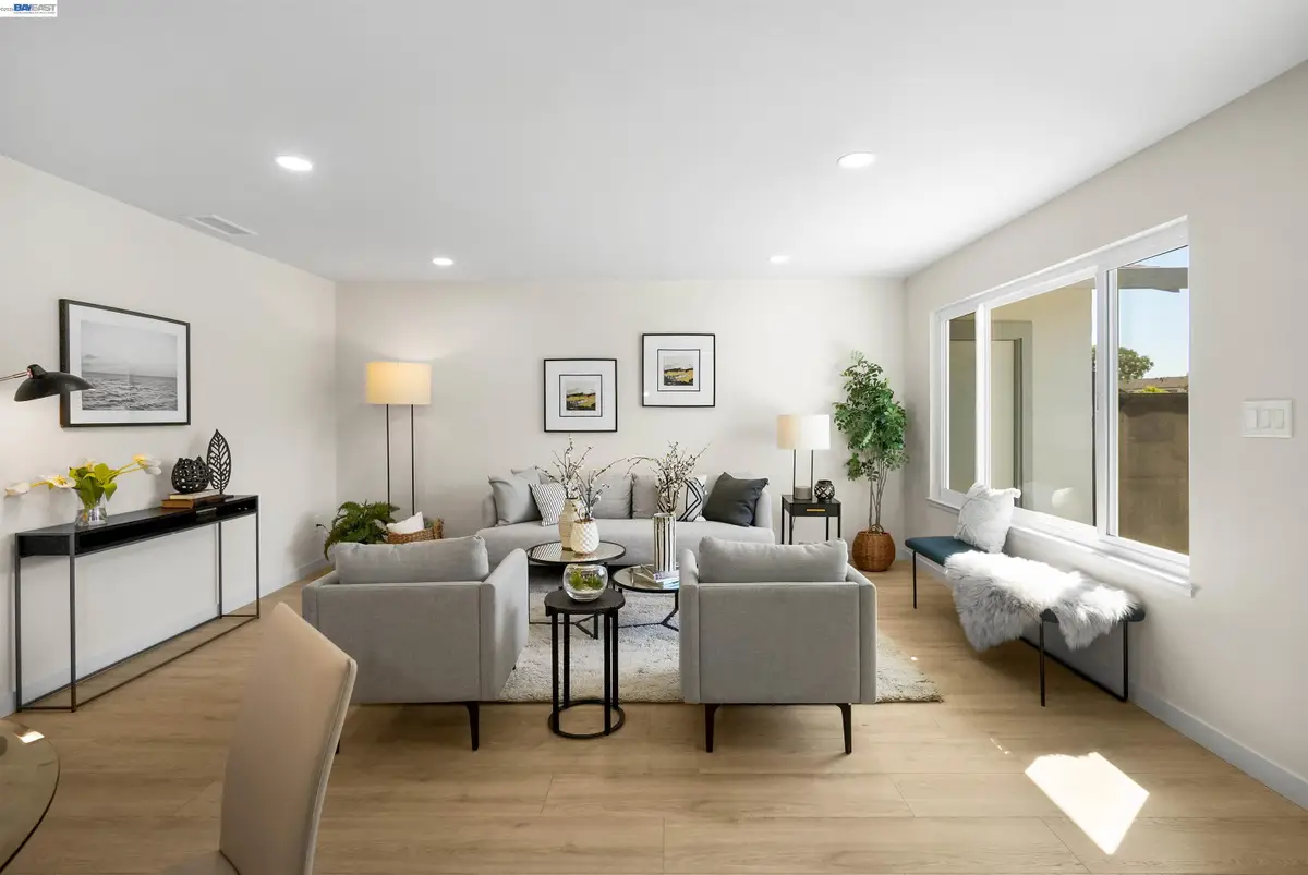 31265 Lily St, Union City, CA 94587 - #1