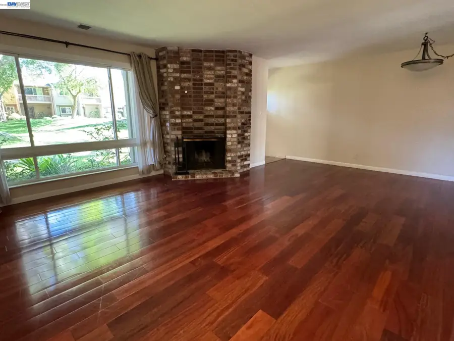 3211 Phoenix Ln, Alameda, CA 94502 - #3