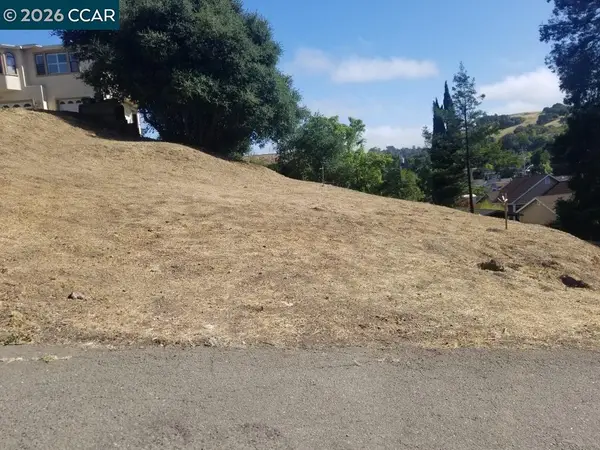 2525 Brandt St, Pinole, CA 94564