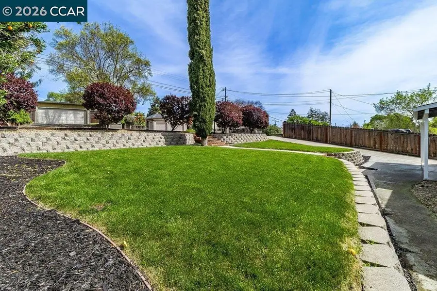 2472 Monterey Ave, Martinez, CA 94553 - #3