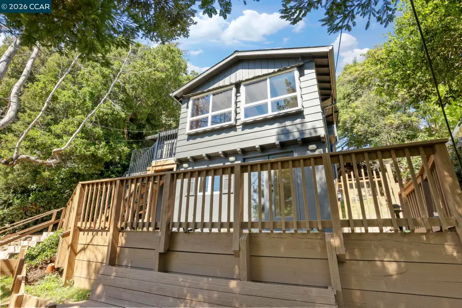 5716 Merriewood Drive, Oakland, CA 94611 - #2