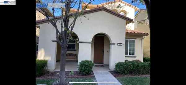 703 N Claret Ln, Mountain House, CA 95391