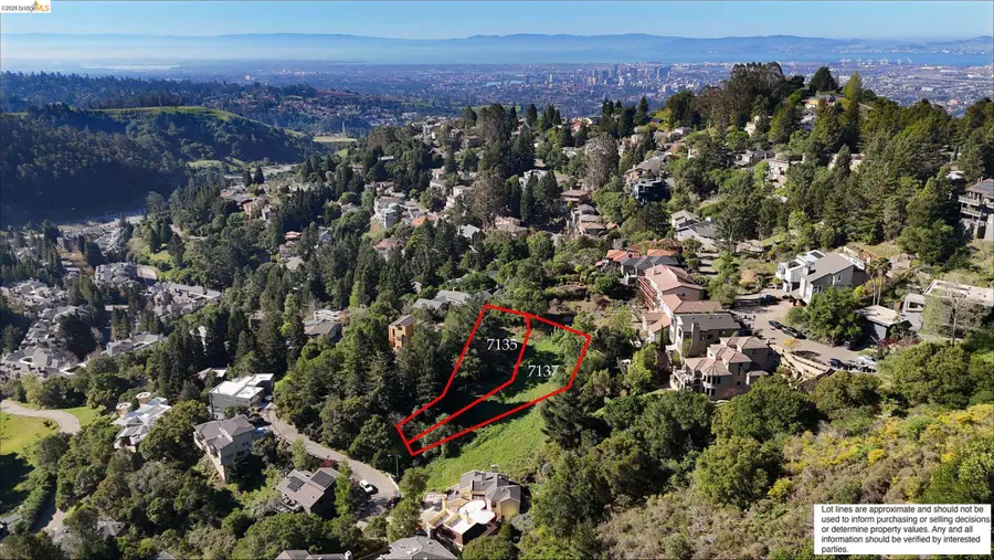 7137 Buckingham Blvd., Berkeley, CA 94705 - #2