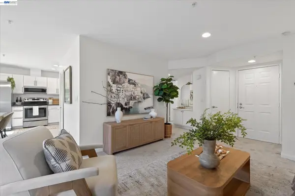 4671 Laurie Cmn #105, Livermore, CA 94550