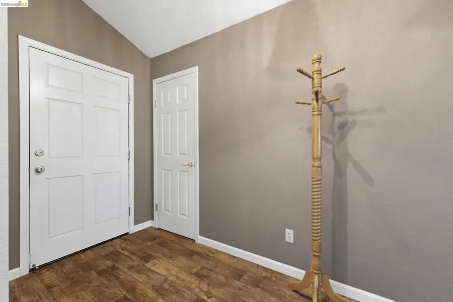 12796 Cresthaven Dr, Groveland, CA 95321 - #3