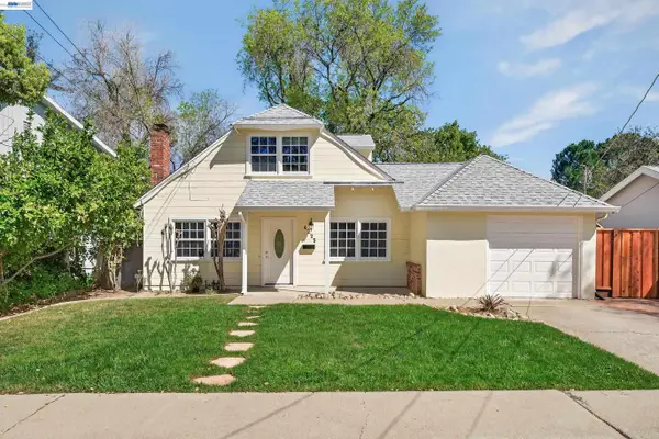 4225 Sherwood Ct, Concord, CA 94521