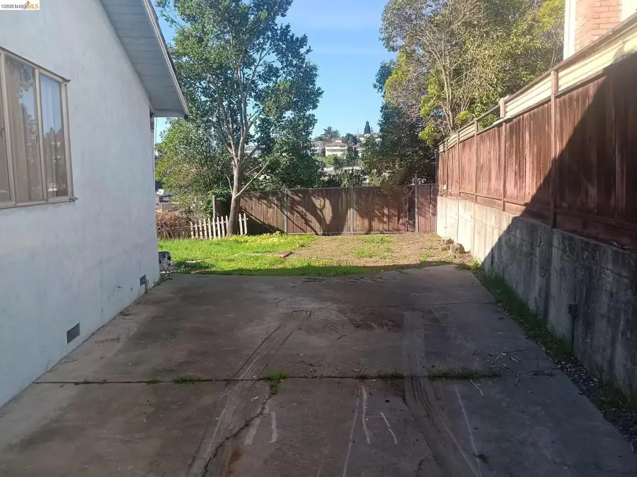 2843 Jennifer Dr, Castro Valley, CA 94546 - #2