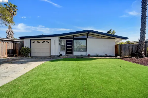 1215 Oak Creek Way, Sunnyvale, CA 94089