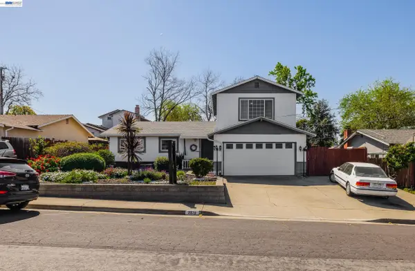 2279 Saint George Dr, Concord, CA 94520