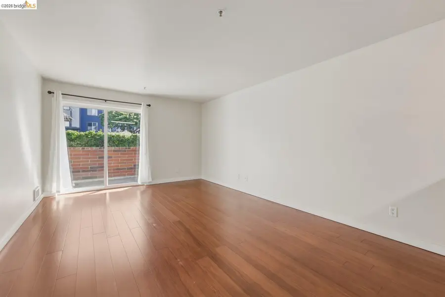 6400 Christie Ave #4120, Emeryville, CA 94608 - #2