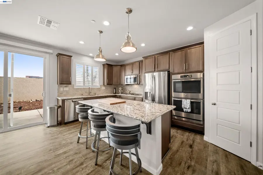 356 Coolcrest Dr, Oakley, CA 94561 - #3