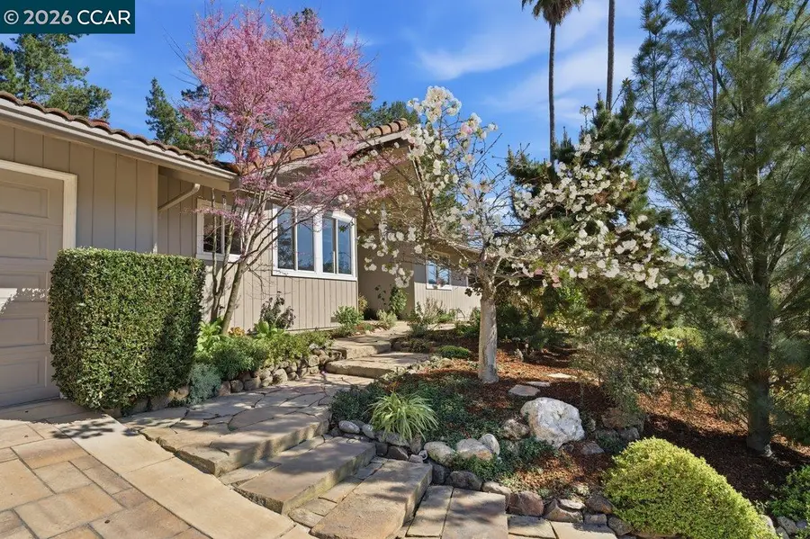 923 Camino Ricardo, Moraga, CA 94556 - #2