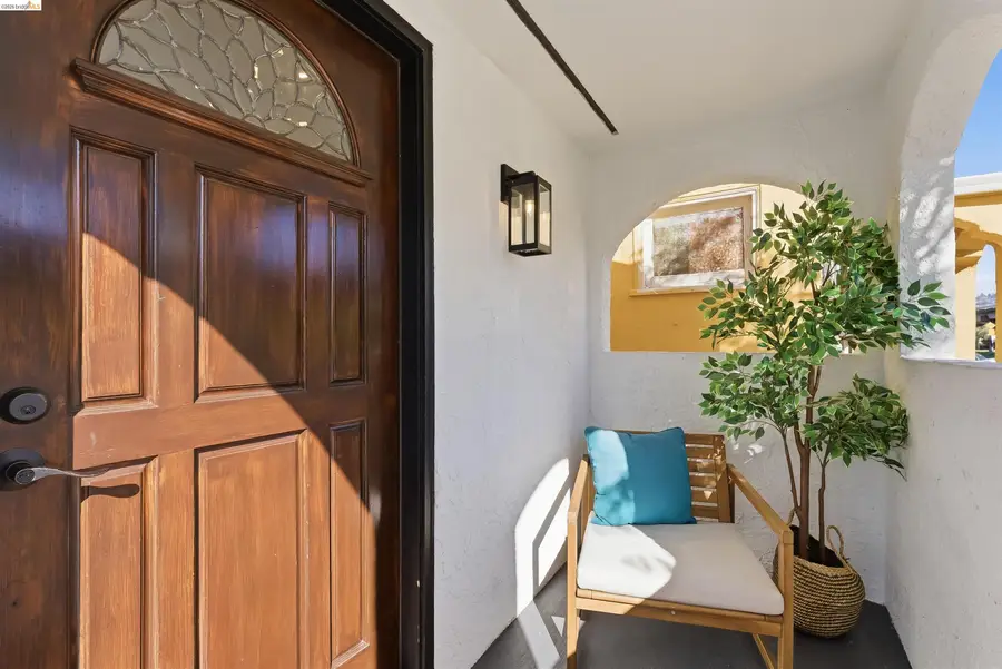 712 Masonic, Albany, CA 94706 - #2