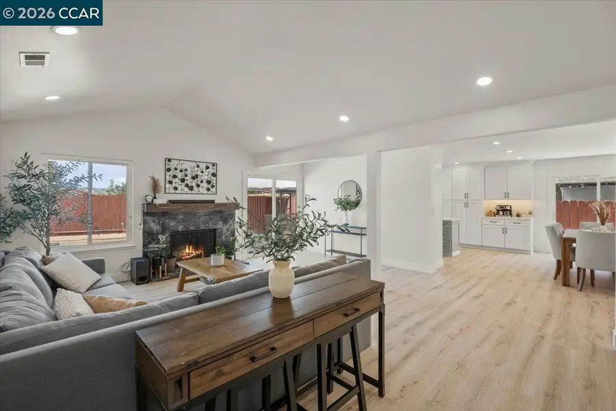 118 Cottonwood Ct, Hercules, CA 94547 - #2