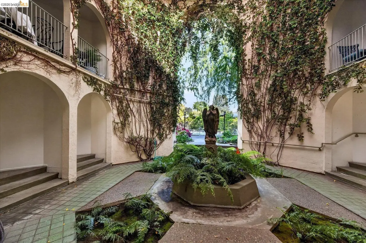 1305 Boulevard Way #APT 303, Walnut Creek, CA 94595 - #1