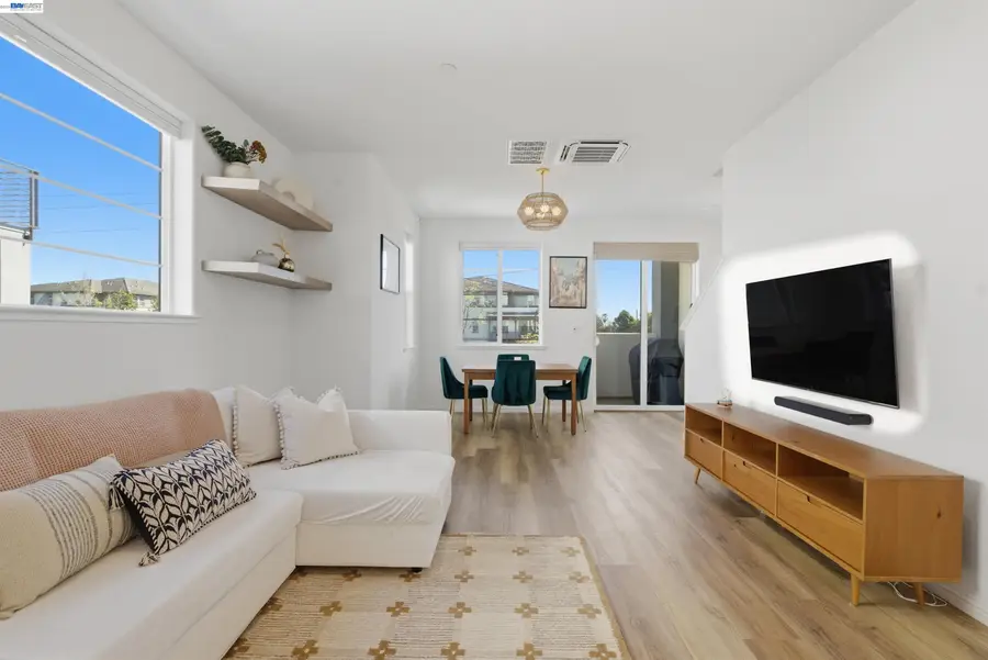 440 Pawnee Ln, Alameda, CA 94501 - #3