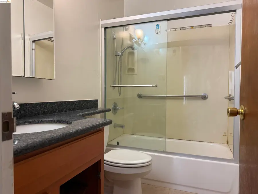 330 8th St #3D, Oakland, CA 94607 - #3