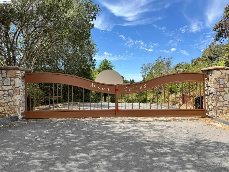 905 Moon Valley Ranch Rd, Watsonville, CA 95076 - #2