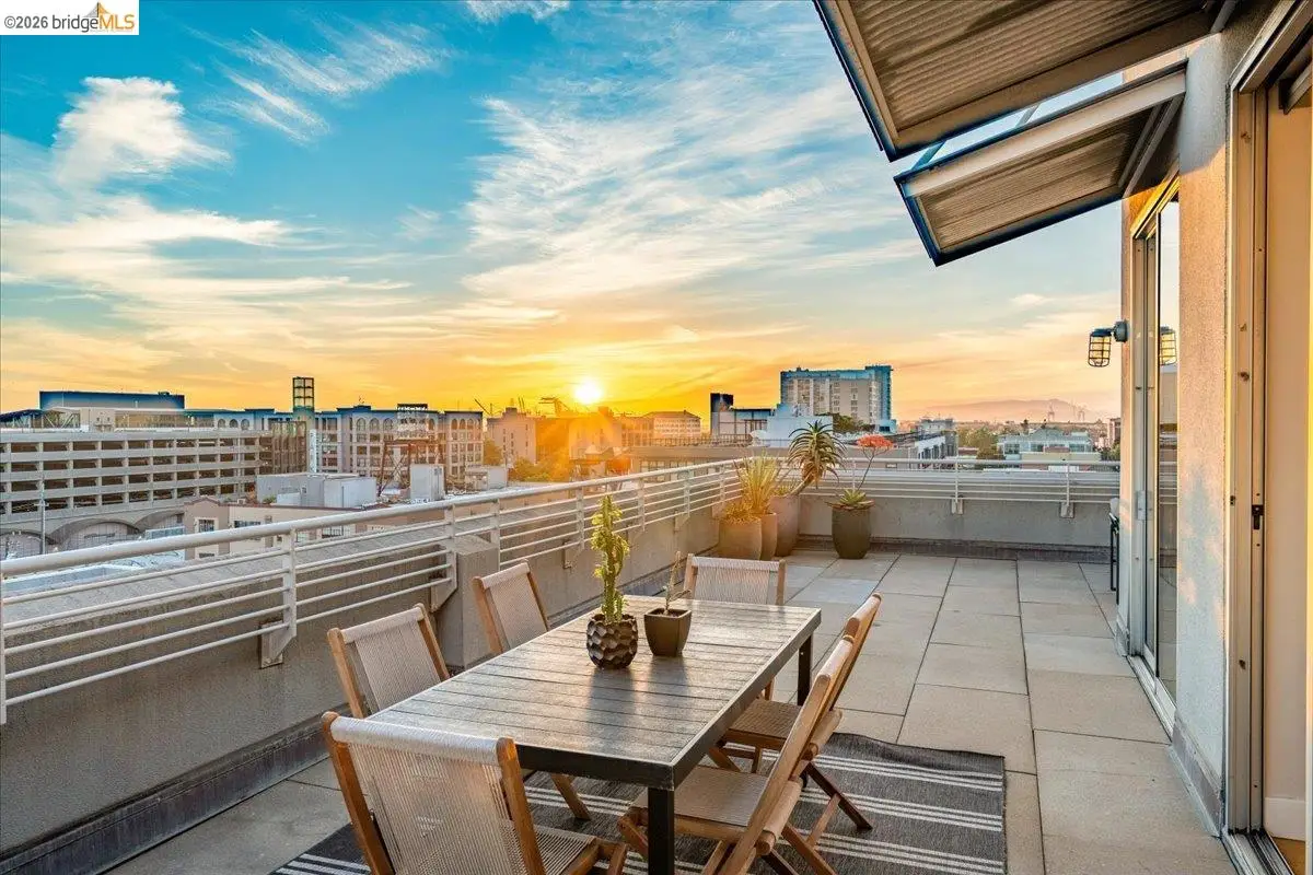 201 4th St #601, Oakland, CA 94607 - #1