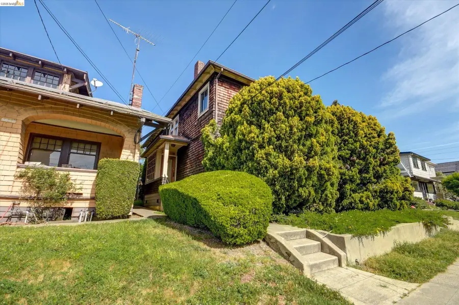 5570 Taft Ave, Oakland, CA 94618 - #2