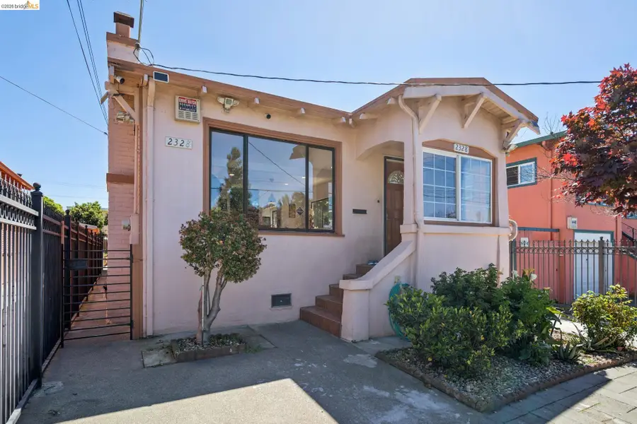 2328 Bartlett St, Oakland, CA 94601 - #3