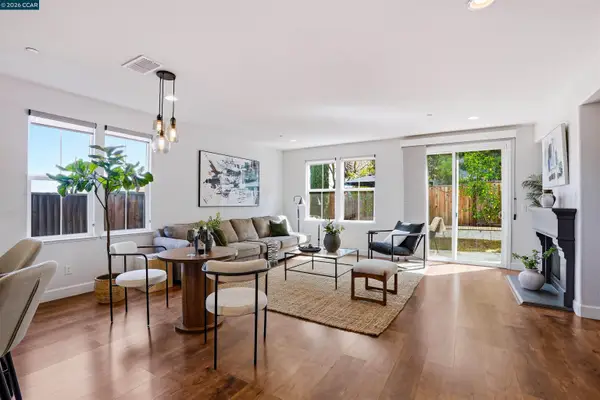 527 Falling Star Dr, Martinez, CA 94553