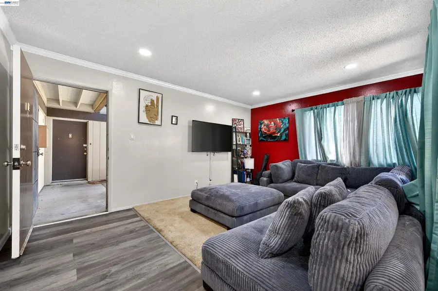 355 Parkview Terrace #B9, Vallejo, CA 94589 - #3