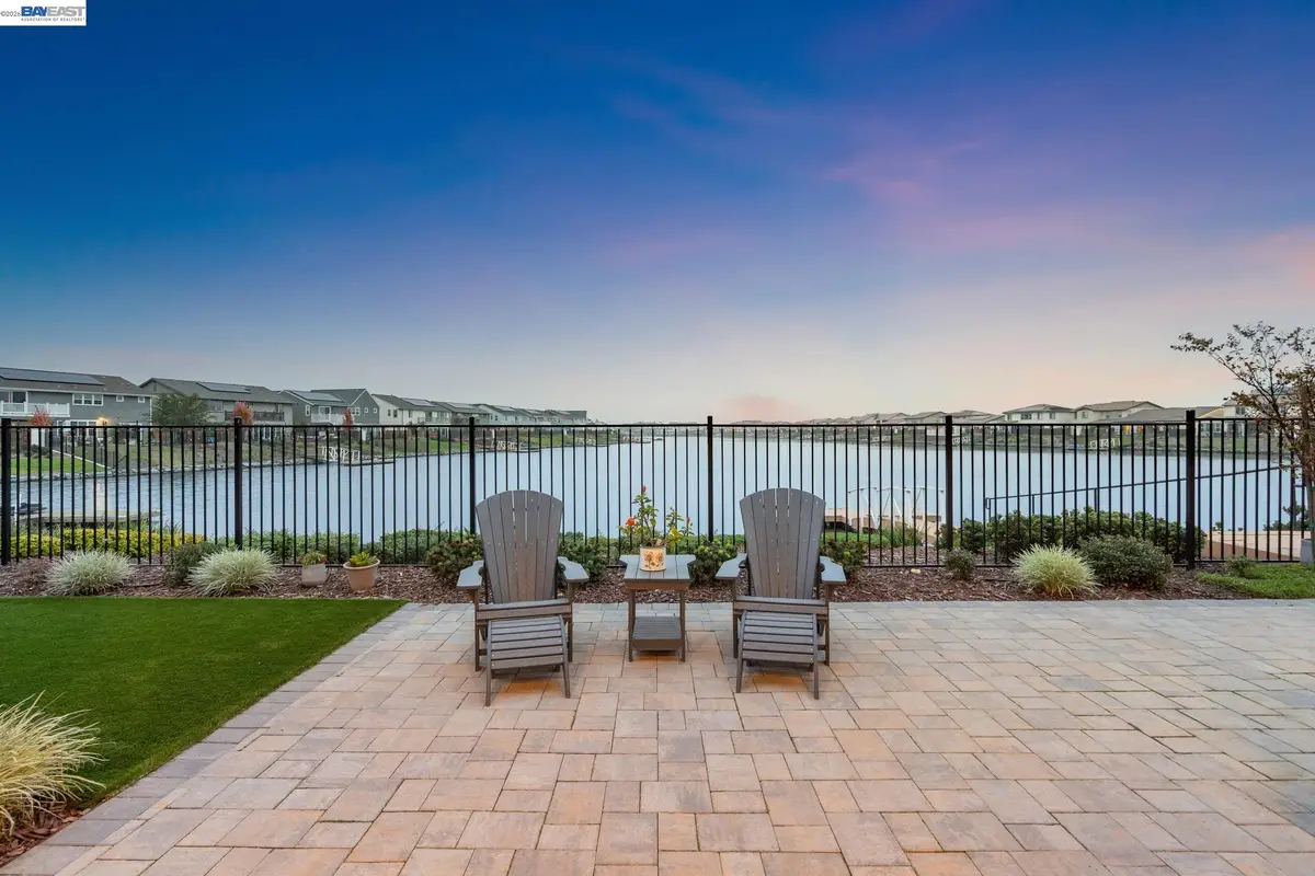 2827 Irish Meadow Way, Lathrop, CA 95330 - #1