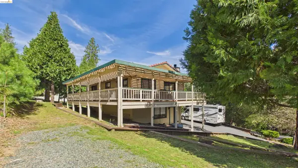 13010 Wells Fargo Dr, Groveland, CA 95321