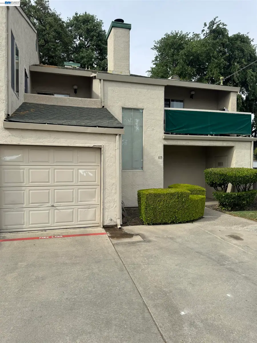 999 Porter Ave #30, Stockton, CA 95207 - #2