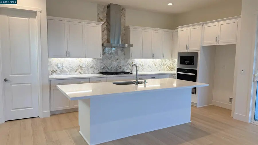 17429 Bushwick Lane, Lathrop, CA 95330 - #3