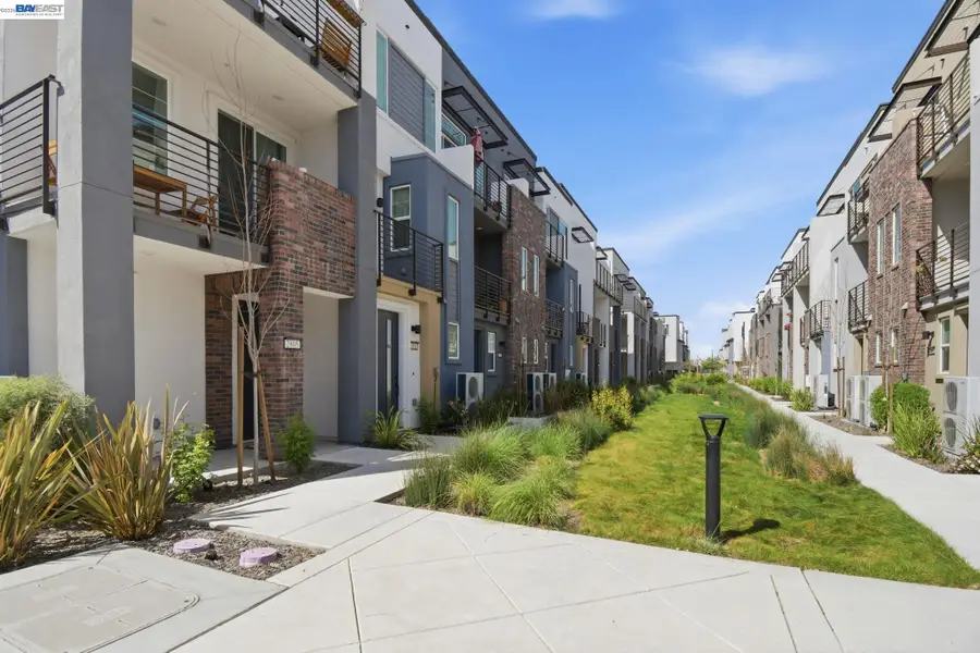 2811 Cathwood Ln, Alameda, CA 94501 - #3