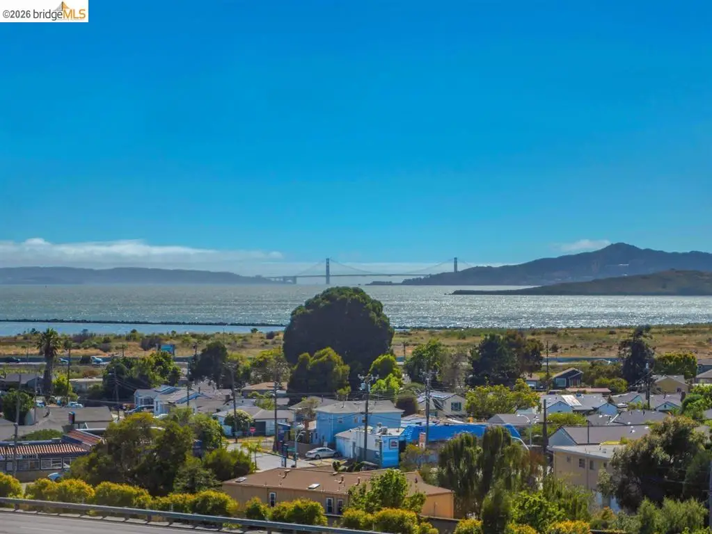 1354 Santa Clara St, Richmond, CA 94804 - #1