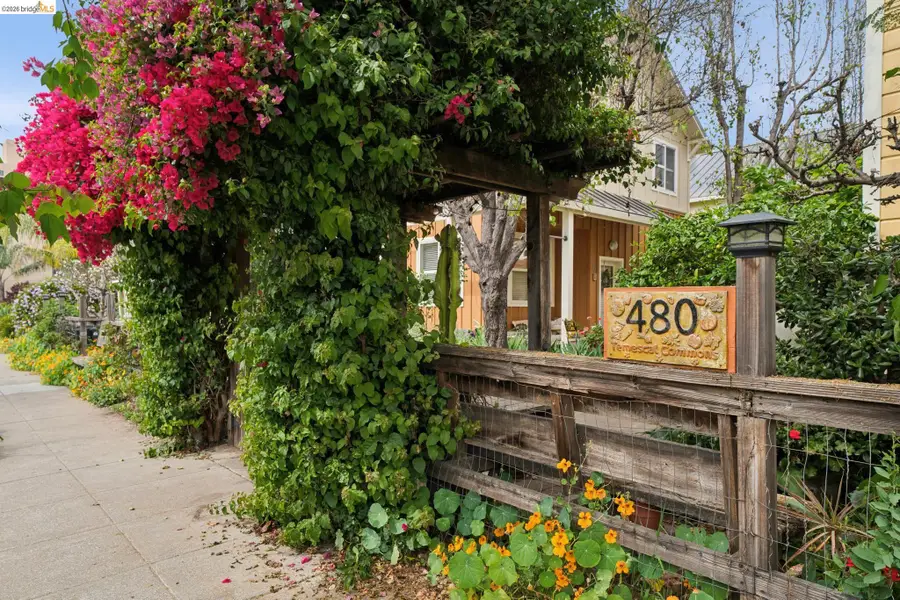 480 42nd St #E, Oakland, CA 94609 - #2
