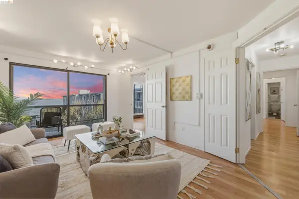 6 Commodore Dr #C450, Emeryville, CA 94608