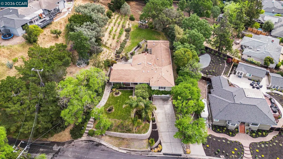 4 Dale Court, Lafayette, CA 94595 - #1