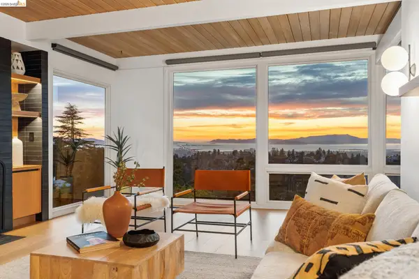 5915 Mazuela Dr, Oakland, CA 94611