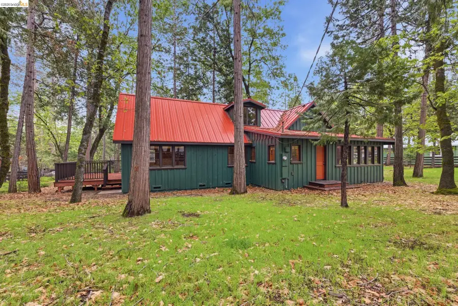 22992 Sierra Dr, Twain Harte, CA 95383 - #2