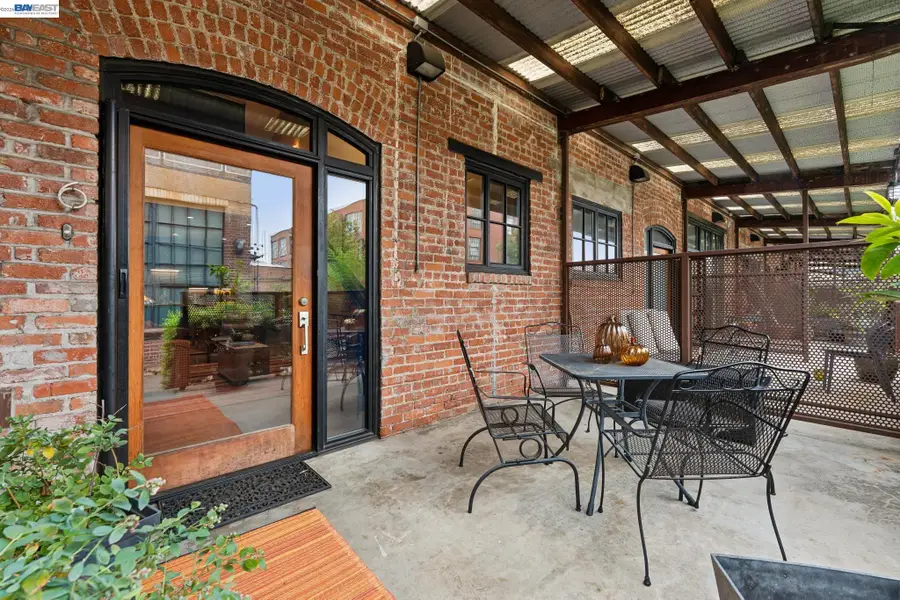 425 E 11th St #6, Oakland, CA 94606 - #2