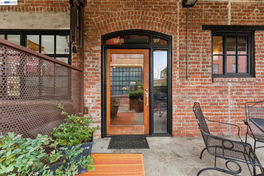 425 E 11th St #6, Oakland, CA 94606 - #3