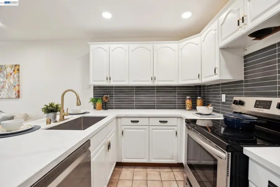 3362 Tonga Ln, Alameda, CA 94502 - #3