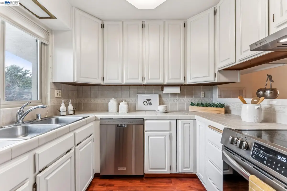 1130 Fontana Drive, Alameda, CA 94502 - #1