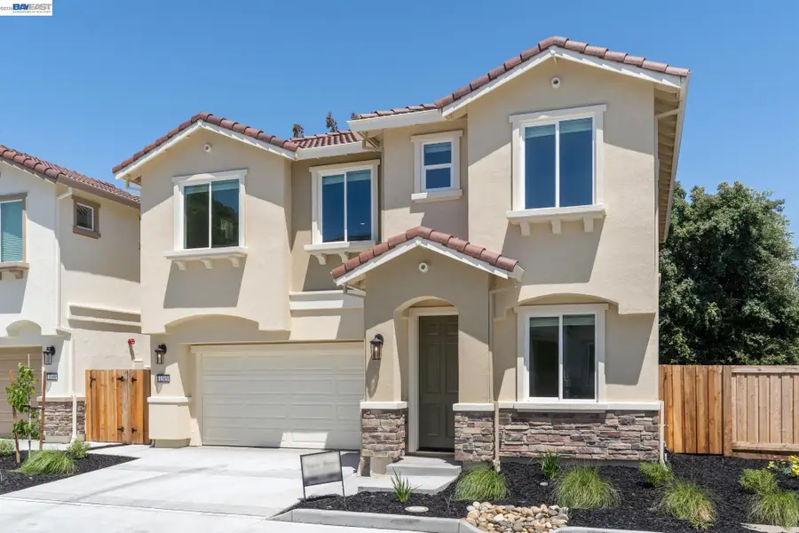 122 Creek View Cir, Fairfield, CA 94533 - #2