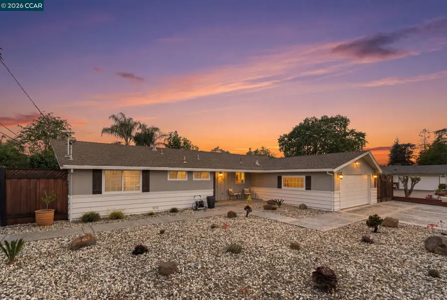 3875 Logan Ct, Concord, CA 94519 - #2