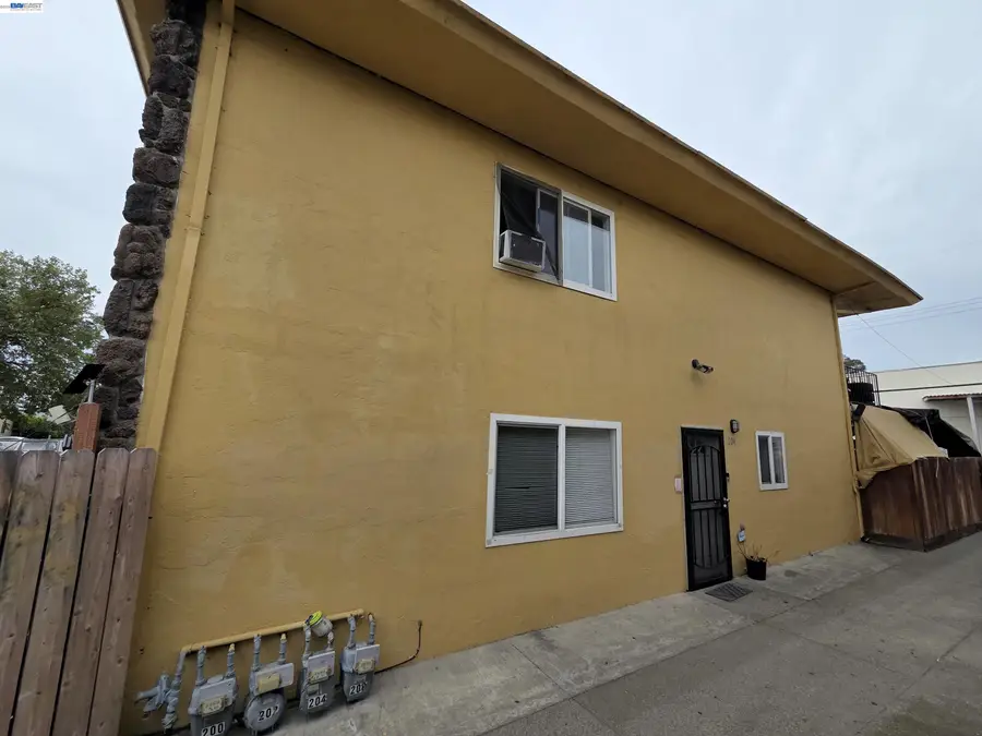 200 Westwood St, Vallejo, CA 94591 - #2