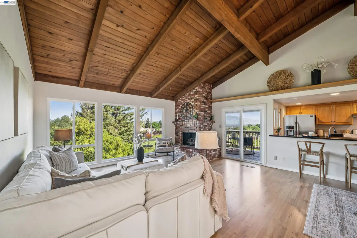 471 Ridgeview Dr, Pleasant Hill, CA 94523 - #1