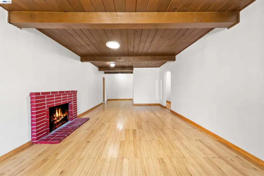 2102 Overhill Rd, Concord, CA 94520 - #3