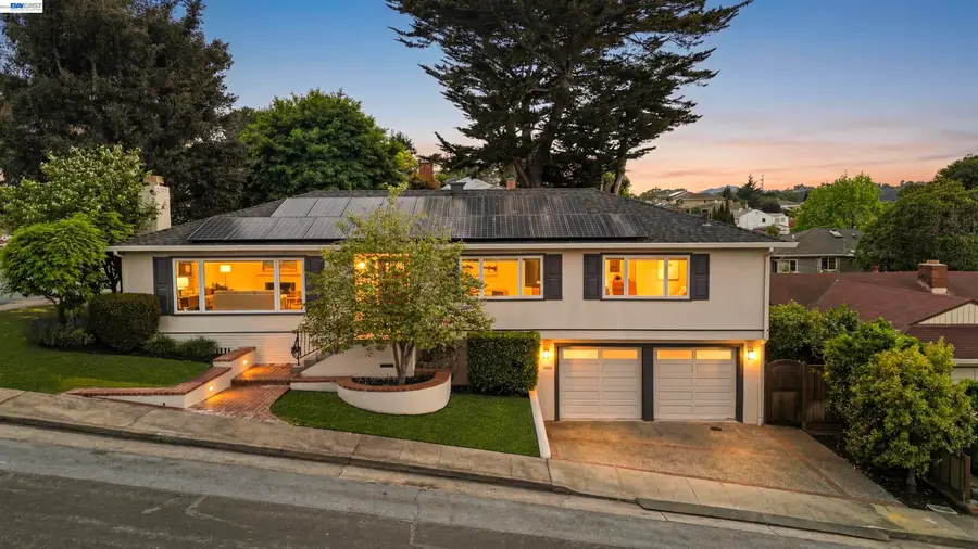 3740 Sky Ct, San Mateo, CA 94403 - #3