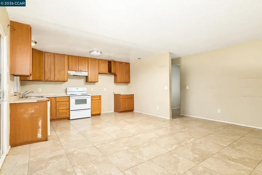 4517 Breckenridge Way, Sacramento, CA 95838 - #3