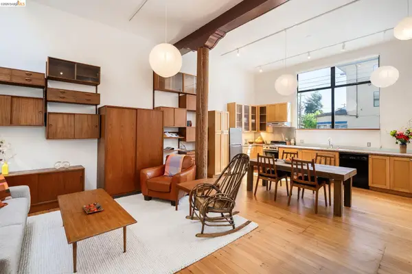 2484 Martin Luther King Jr Way, Berkeley, CA 94704